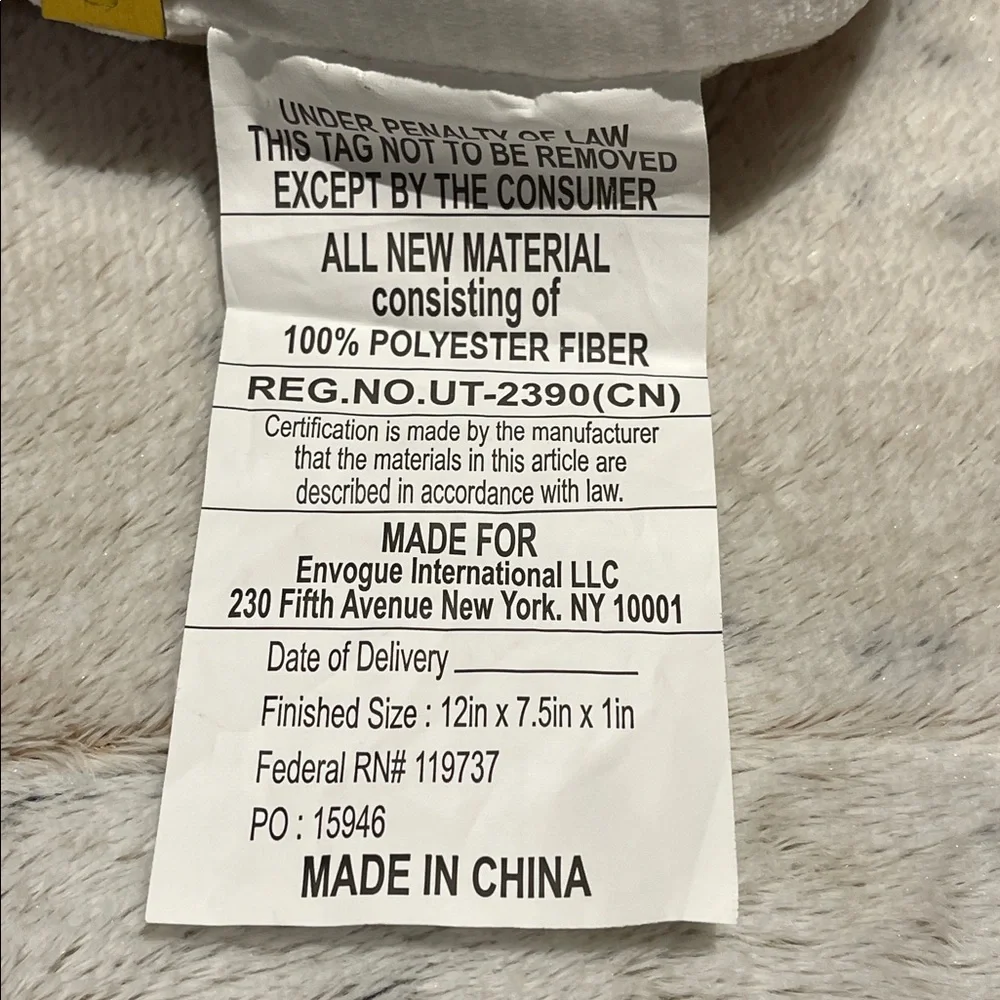 Embroidered Cat Pillow with Red and Tan Accents. They are just adorable 🥰 🐱 - Picture 6 of 7